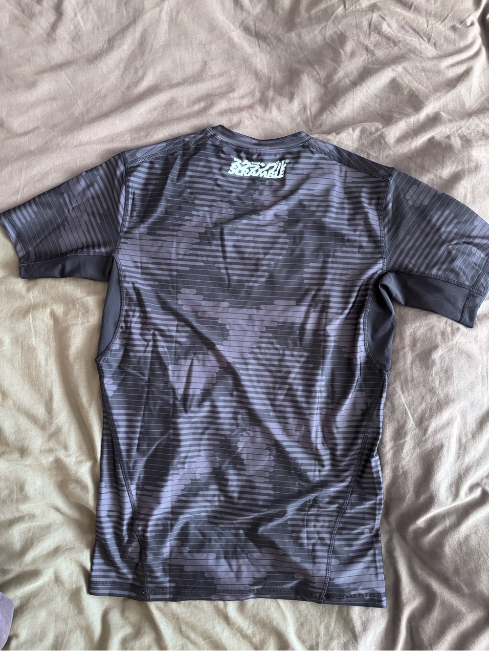 Scramble Tactic Rash Guard - Picture 4 of 7